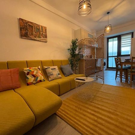Apartment Near Palas Mall Iasi Exterior foto